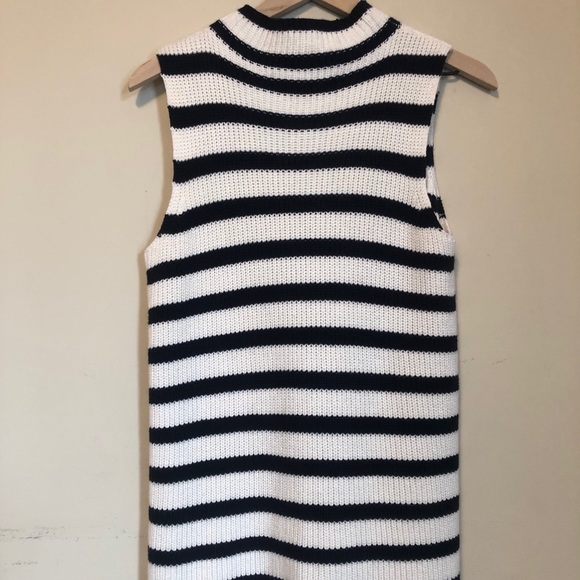 Loft Sweater Tunic with button detail - Picture 4 of 5